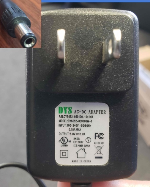 New DYS DYS052-050100W-1 DYS052-050100-104148 5.0V 1.0A AC-DC ADAPTER Power Adapter